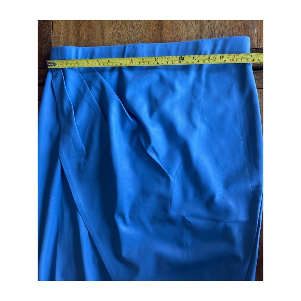 Maree Pour Toi Blue Faux Leather Wrap Skirt Size 12 - Picture 5 of 15